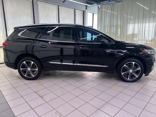 2020 Buick Enclave AWD Essence