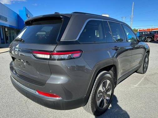 2023 Jeep Grand Cherokee 4xe Base