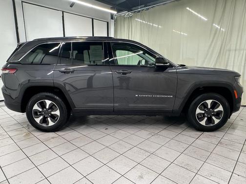 2023 Jeep Grand Cherokee 4xe Base