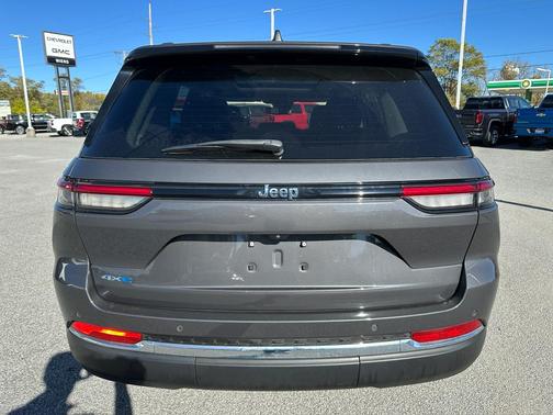 2023 Jeep Grand Cherokee 4xe Base