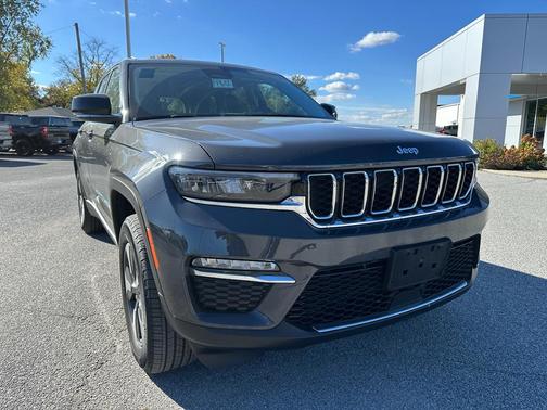2023 Jeep Grand Cherokee 4xe Base