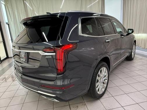 2022 Cadillac XT6 Premium Luxury AWD