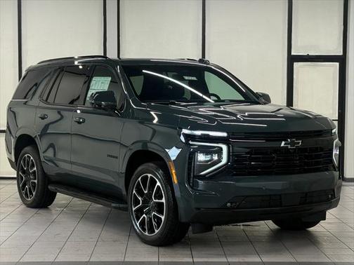 2025 Chevrolet Tahoe 4WD RST