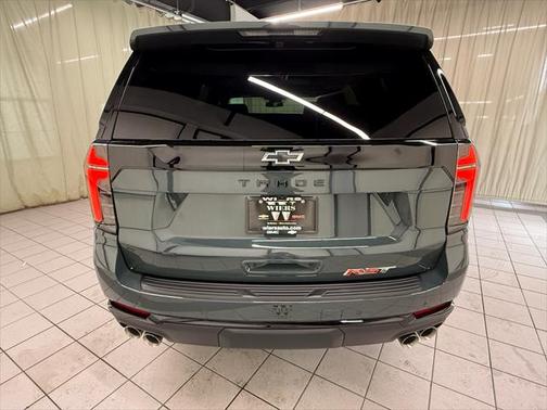 2025 Chevrolet Tahoe 4WD RST