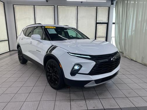 Summit White 2024 Chevrolet Blazer 3LT