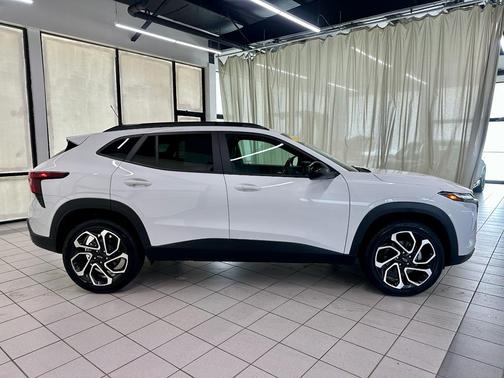 2024 Chevrolet Trax FWD 2RS