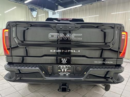 Onyx Black 2026 GMC Sierra 2500 Denali Ultimate