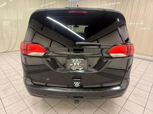 2018 Chrysler Pacifica Touring Plus