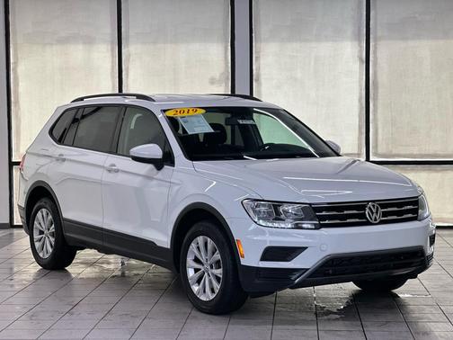 Pure White 2019 Volkswagen Tiguan 2.0T S