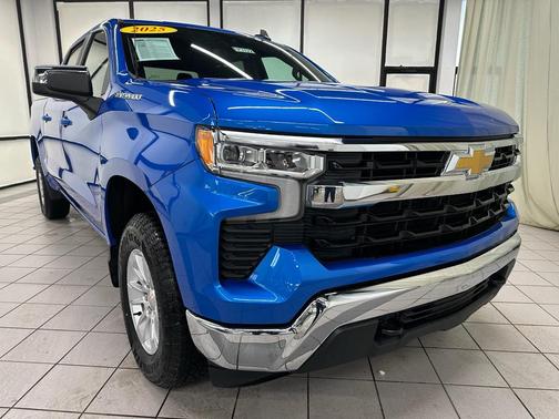 2025 Chevrolet Silverado 1500 LT
