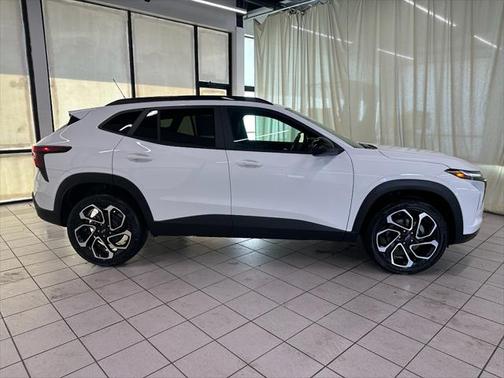 2025 Chevrolet Trax FWD 2RS