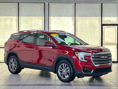 2024 GMC Terrain SLT