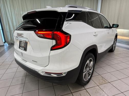Summit White 2018 GMC Terrain SLT