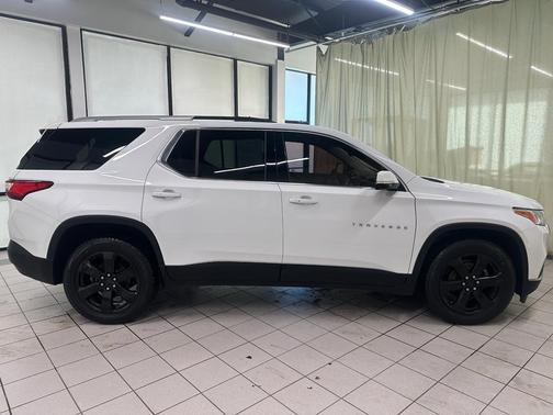 2018 Chevrolet Traverse LT Leather