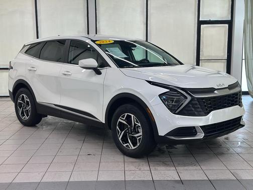 2024 Kia Sportage LX