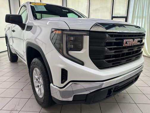 2023 GMC Sierra 1500 Pro