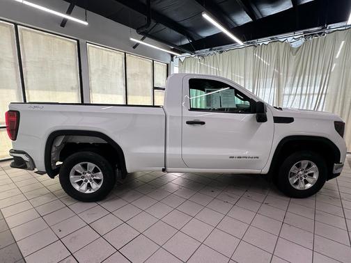 2023 GMC Sierra 1500 Pro