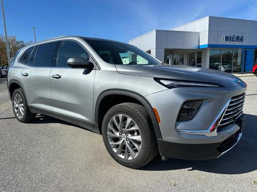 2025 Buick Enclave Preferred FWD