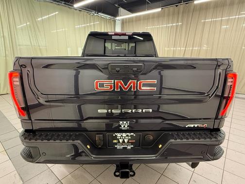 2026 GMC Sierra 2500 AT4