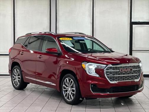 2023 GMC Terrain Denali