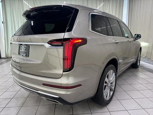 2023 Cadillac XT6 Premium Luxury AWD