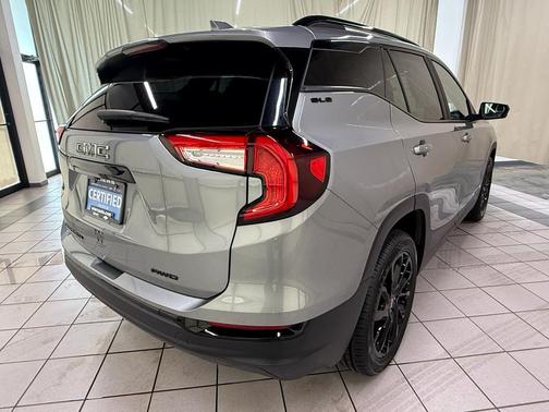 Sterling Metallic 2023 GMC Terrain SLE