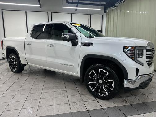 2025 GMC Sierra 1500 SLT