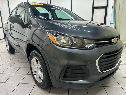 Nightfall Gray Metallic 2020 Chevrolet Trax LS