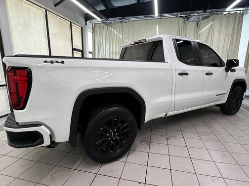 Summit White 2023 GMC Sierra 1500 Pro