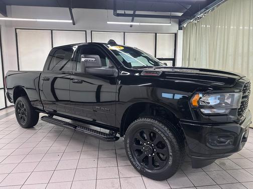 2024 RAM 2500 Big Horn Crew Cab 4x4 6'4' Box