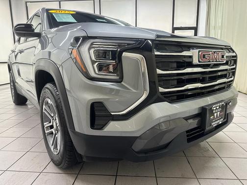 2025 GMC Terrain AWD Elevation
