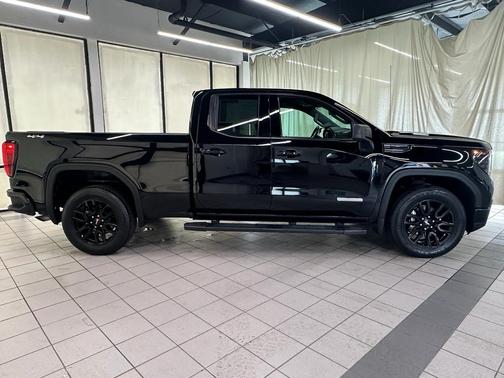 Onyx Black 2023 GMC Sierra 1500 Elevation