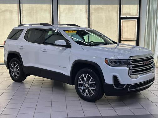 2023 GMC Acadia FWD SLT