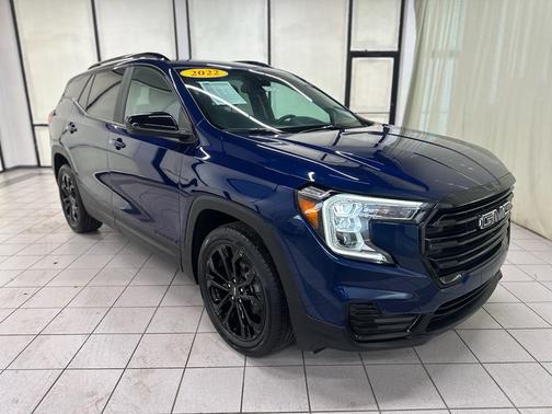 2022 GMC Terrain SLE