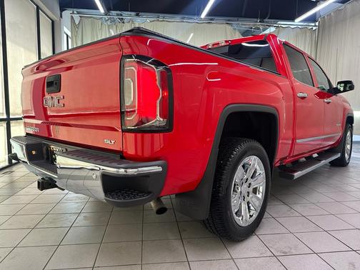 Cardinal Red 2018 GMC Sierra 1500 SLT