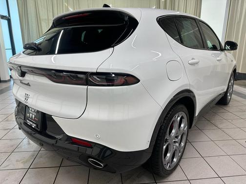 2024 Alfa Romeo Tonale Veloce EAWD