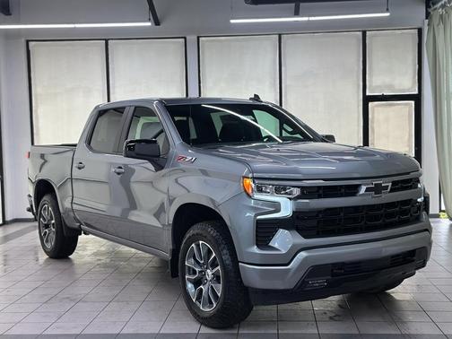 Sterling Gray Metallic 2026 Chevrolet Silverado 1500 RST