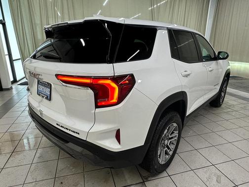 2025 GMC Terrain AWD Elevation