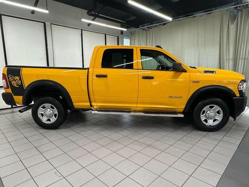 2019 RAM 2500 Tradesman Crew Cab 4x4 6'4' Box