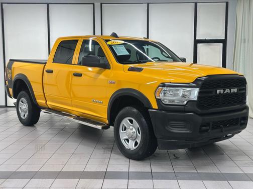 2019 RAM 2500 Tradesman Crew Cab 4x4 6'4' Box