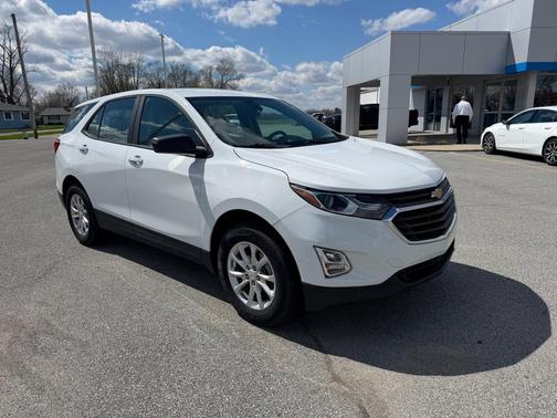 Summit White 2020 Chevrolet Equinox LS
