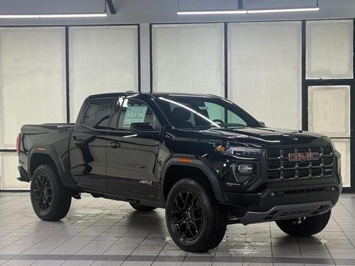 Onyx Black 2026 GMC Canyon AT4