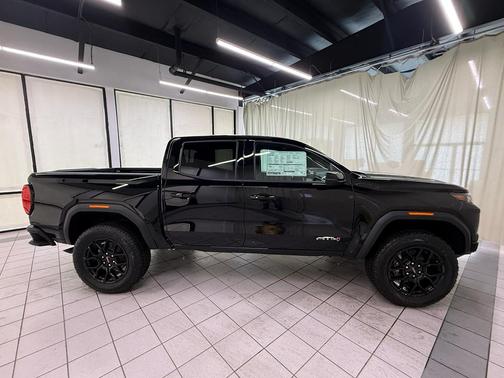Onyx Black 2026 GMC Canyon AT4