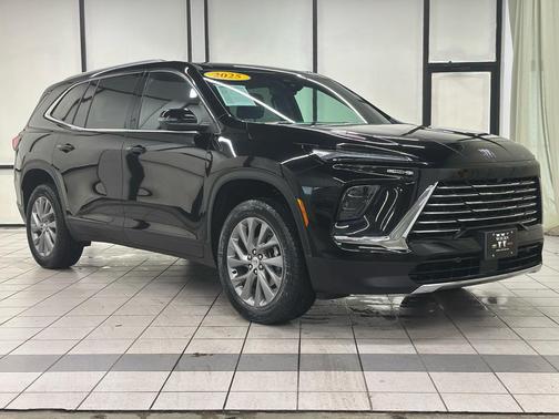 2025 Buick Enclave Preferred FWD