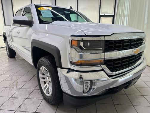 Summit White 2018 Chevrolet Silverado 1500 1LT