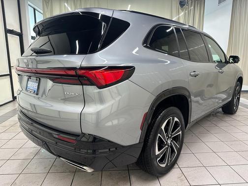 2025 Buick Enclave Sport Touring