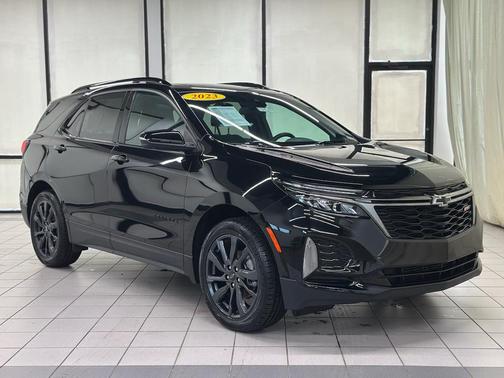 2023 Chevrolet Equinox FWD RS