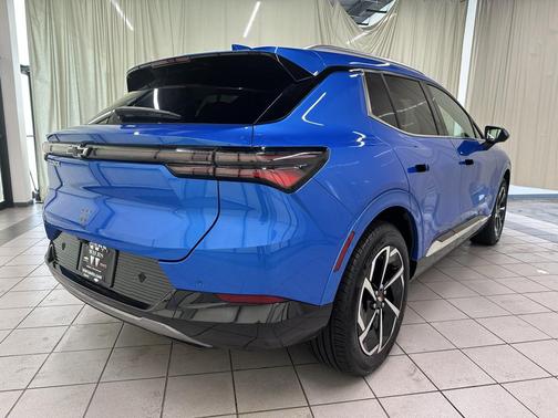 Riptide Blue Metallic 2024 Chevrolet Equinox EV 2LT