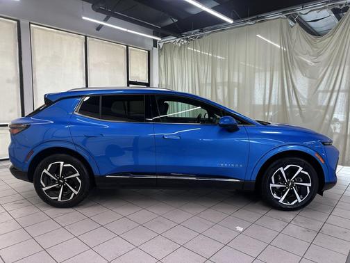 Riptide Blue Metallic 2024 Chevrolet Equinox EV 2LT