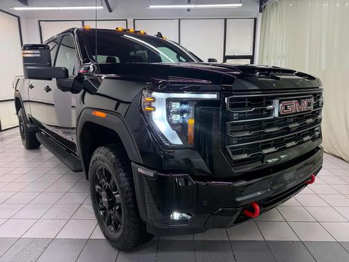 2026 GMC Sierra 2500 AT4